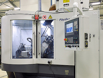 Fässler HMX 400 Honmaschine